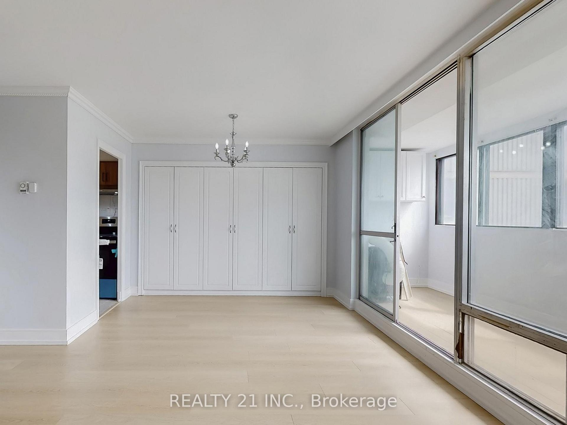 Photo 15 of Unit 2511, 5 Massey Square, Toronto, Crescent Town — HOMEH