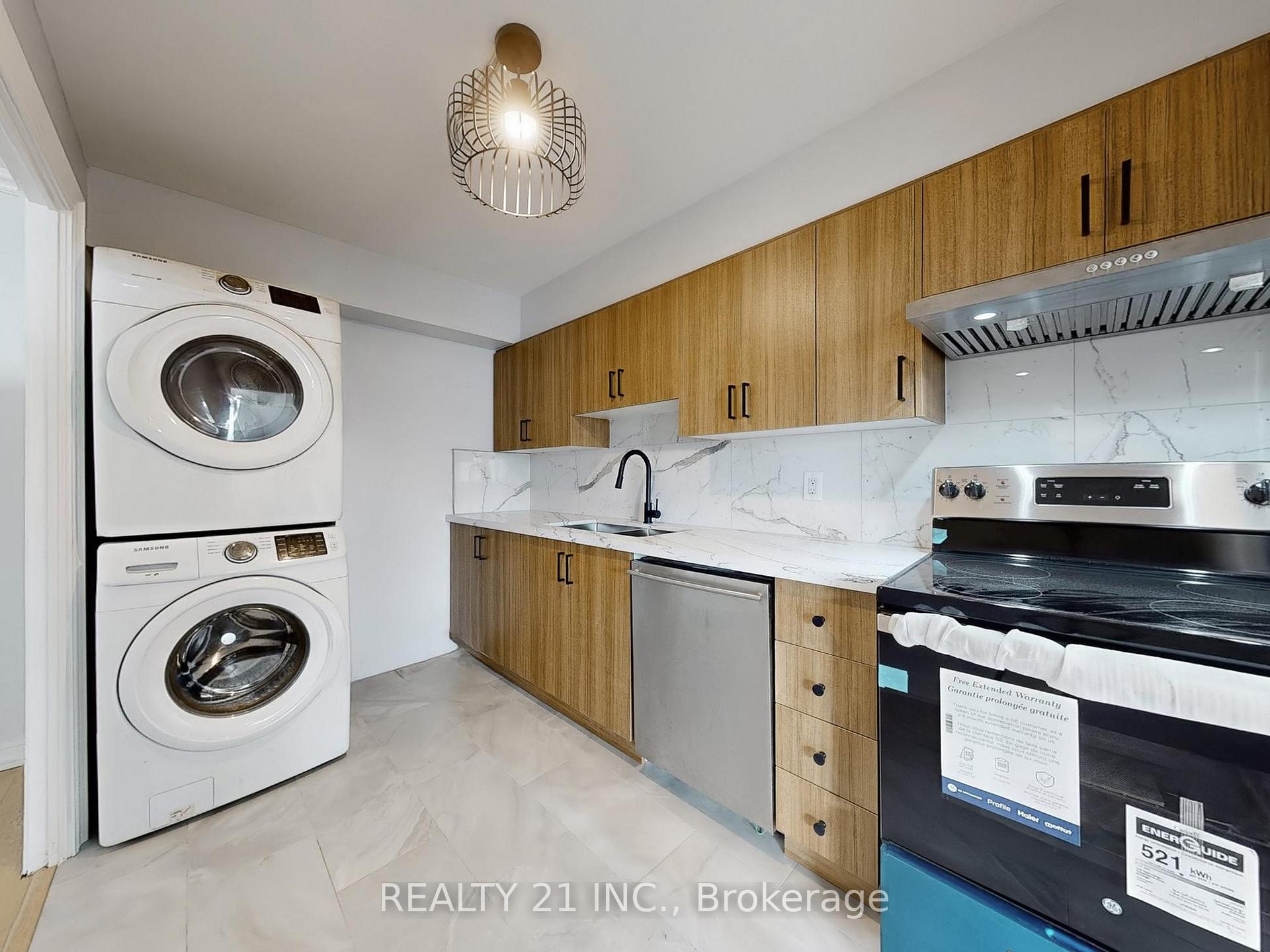 Photo 20 of Unit 2511, 5 Massey Square, Toronto, Crescent Town — HOMEH