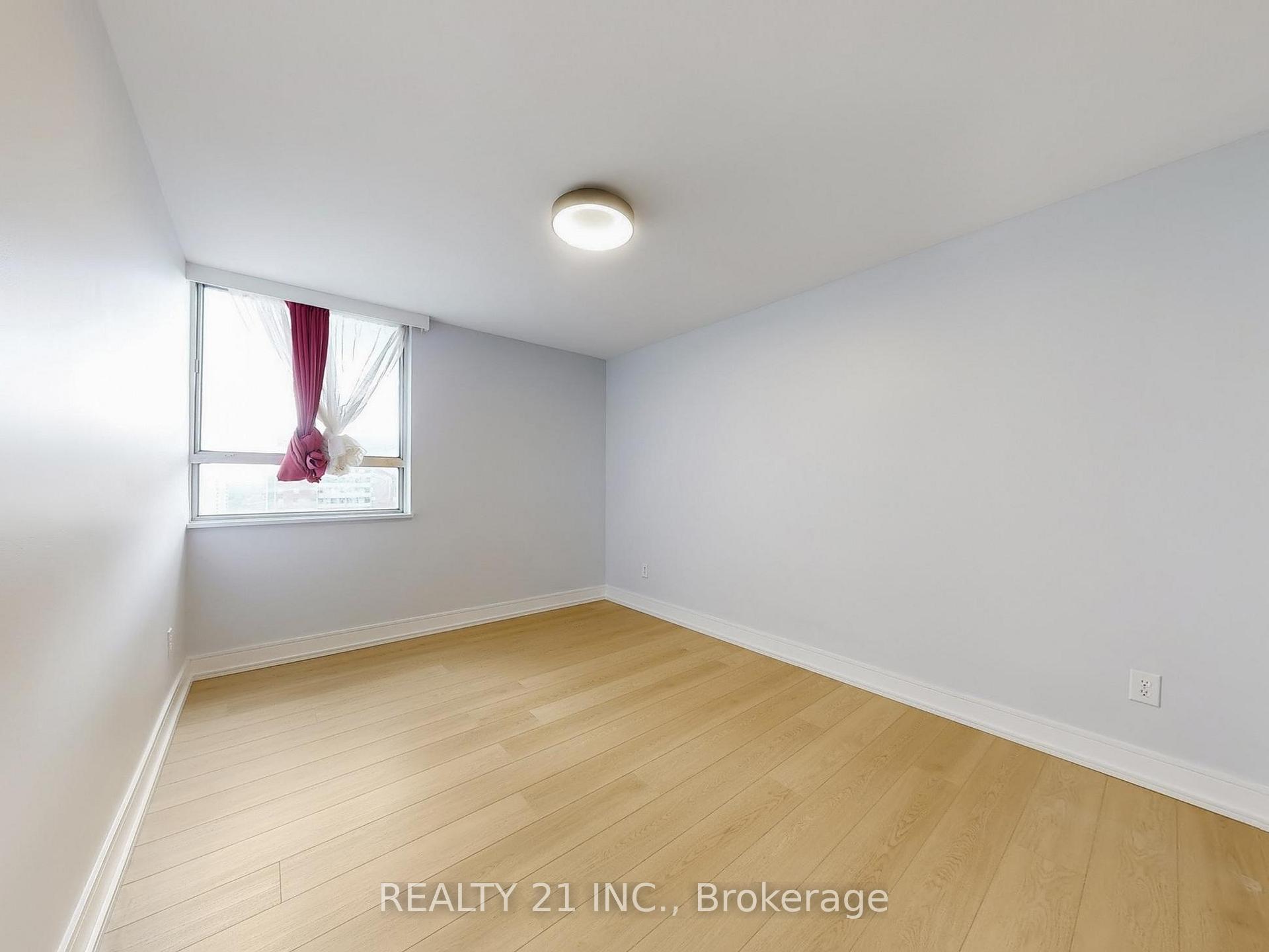 Photo 24 of Unit 2511, 5 Massey Square, Toronto, Crescent Town — HOMEH