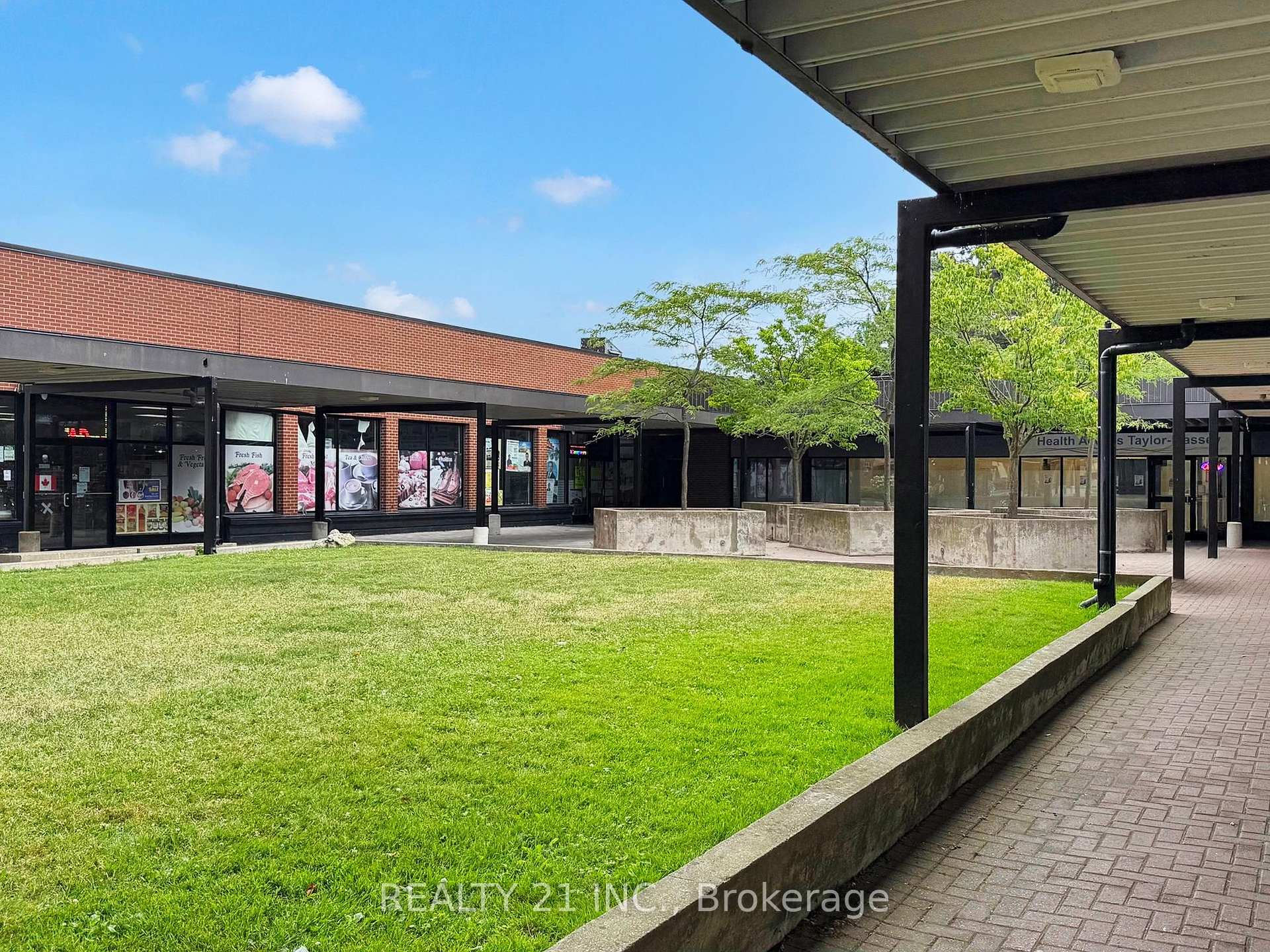 Photo 45 of Unit 2511, 5 Massey Square, Toronto, Crescent Town — HOMEH