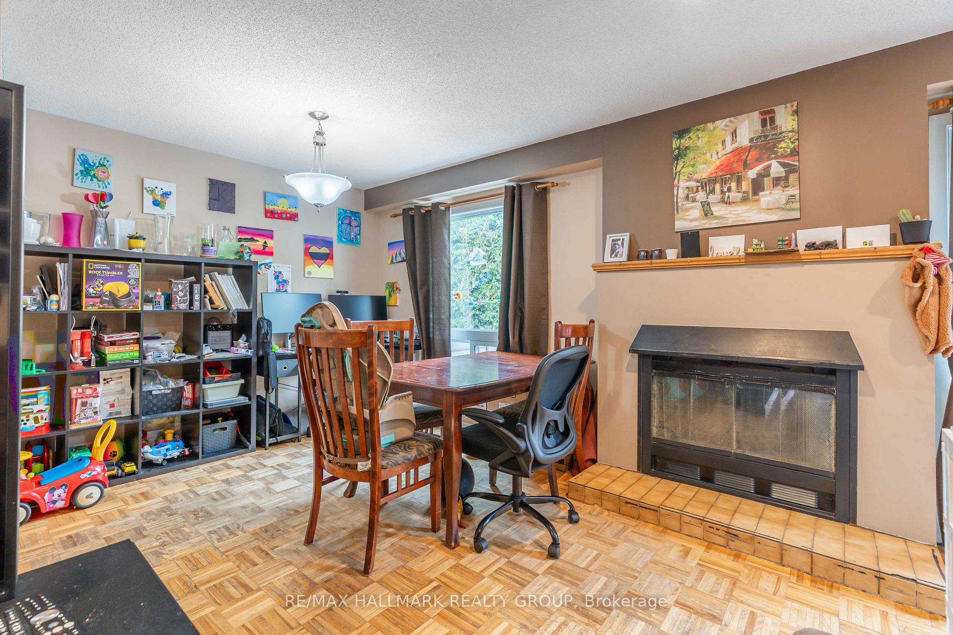 Photo 9 of 30B Castlebrook Lane, Ottawa, Centrepointe — HOMEH