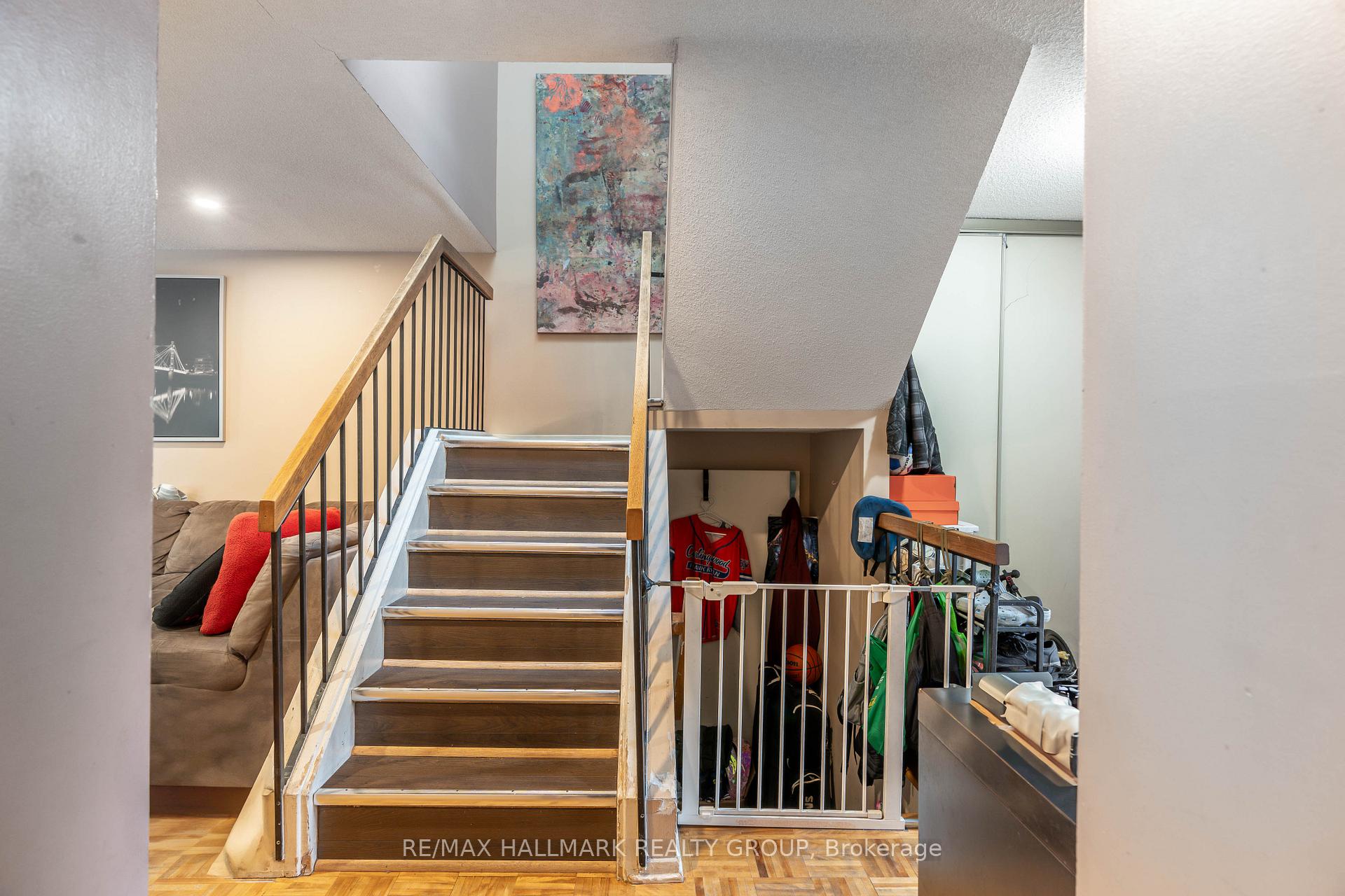 Photo 15 of 30B Castlebrook Lane, Ottawa, Centrepointe — HOMEH