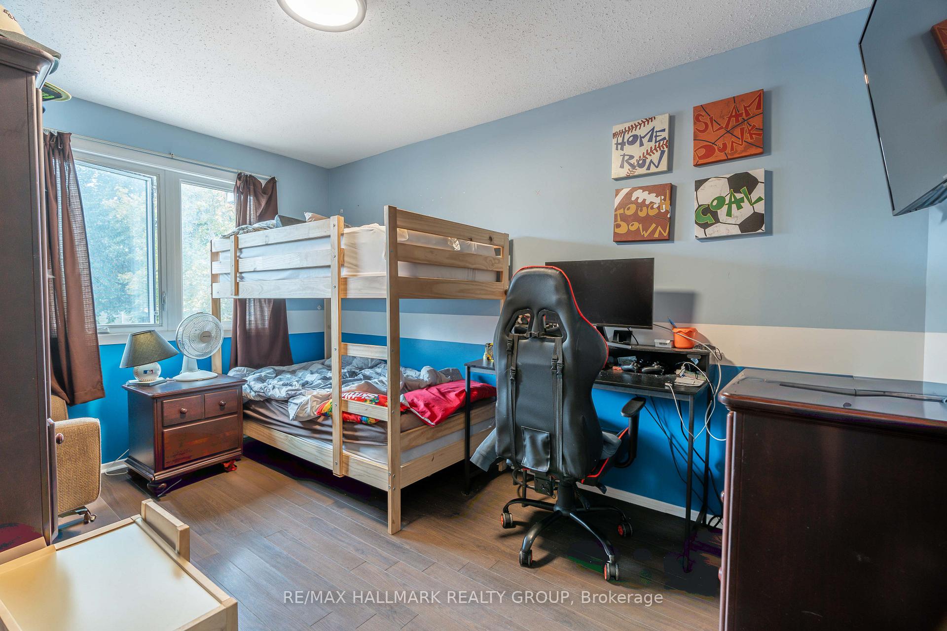 Photo 18 of 30B Castlebrook Lane, Ottawa, Centrepointe — HOMEH
