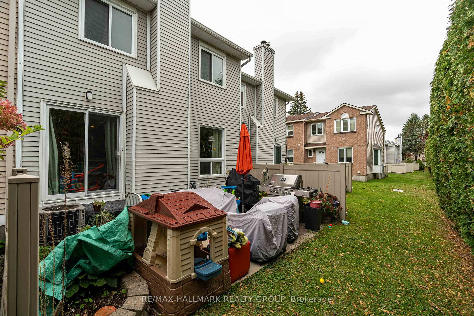 Photo 29 of 30B Castlebrook Lane, Ottawa, Centrepointe — HOMEH