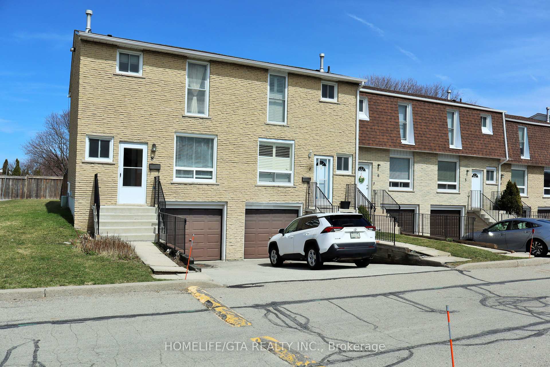 Front of Unit 8, 1338 Upper Gage Avenue