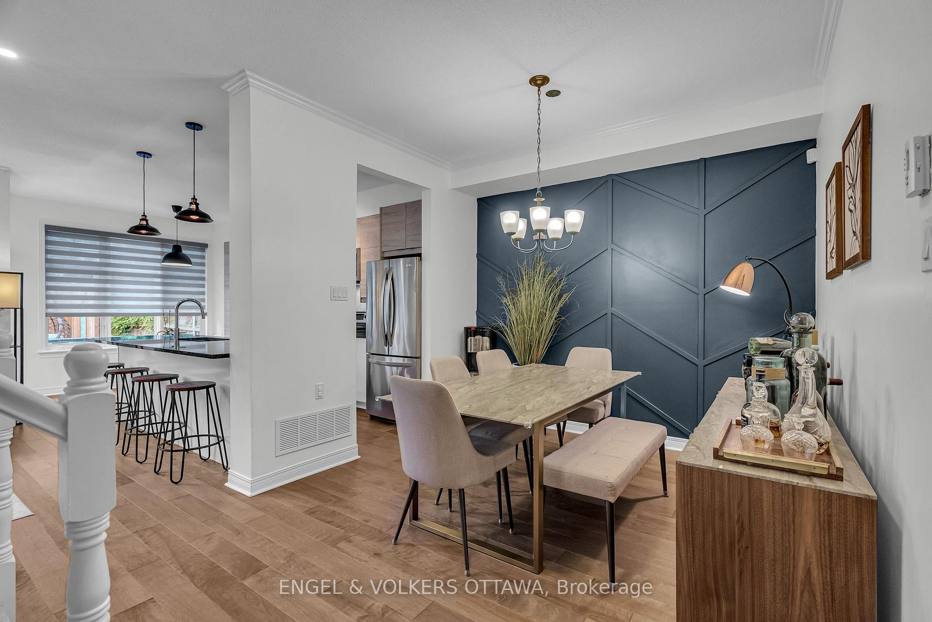 Photo 14 of 529 Devonwood Circle, Ottawa, Blossom Park/Kemp Park/Findlay Creek — HOMEH