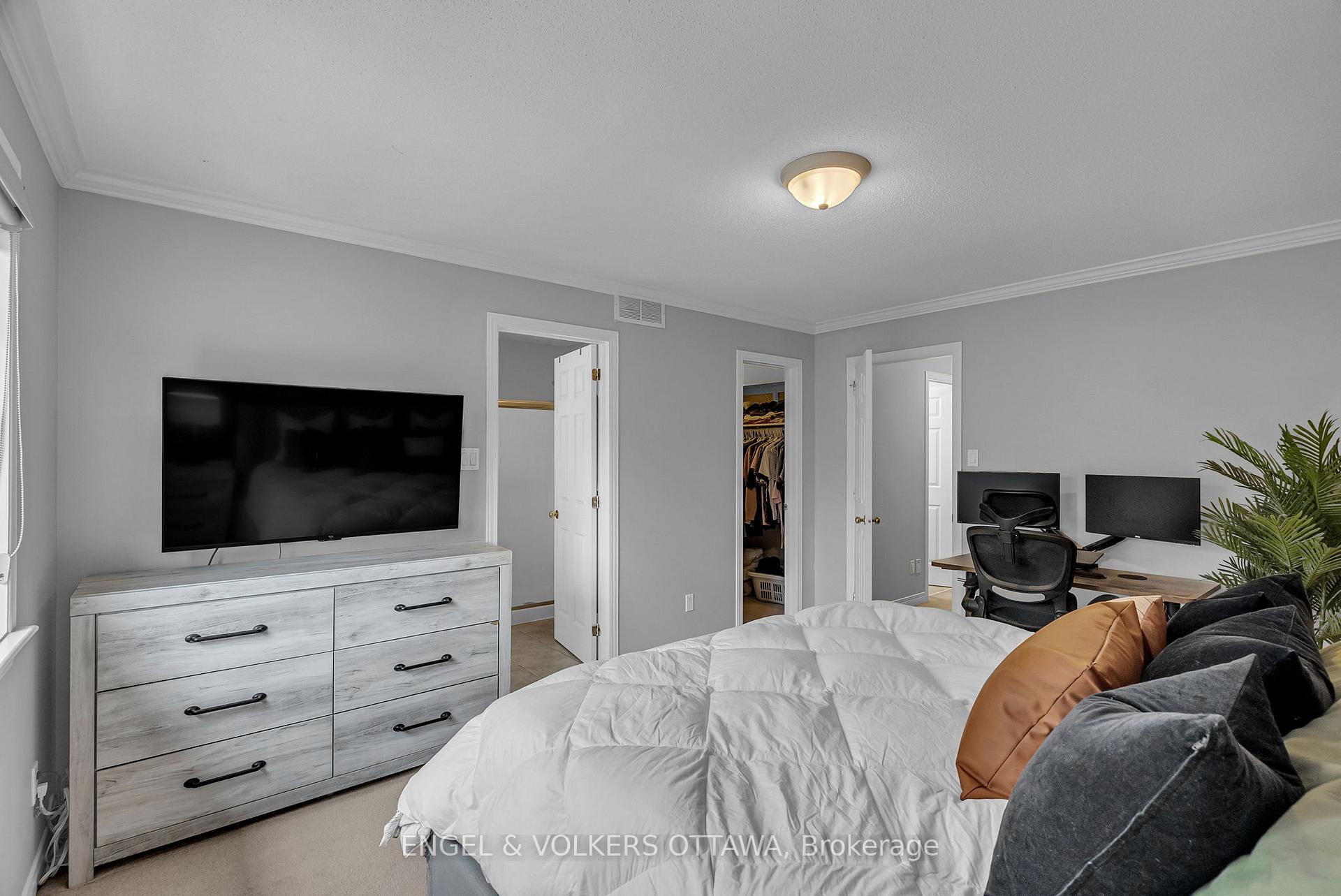 Photo 24 of 529 Devonwood Circle, Ottawa, Blossom Park/Kemp Park/Findlay Creek — HOMEH