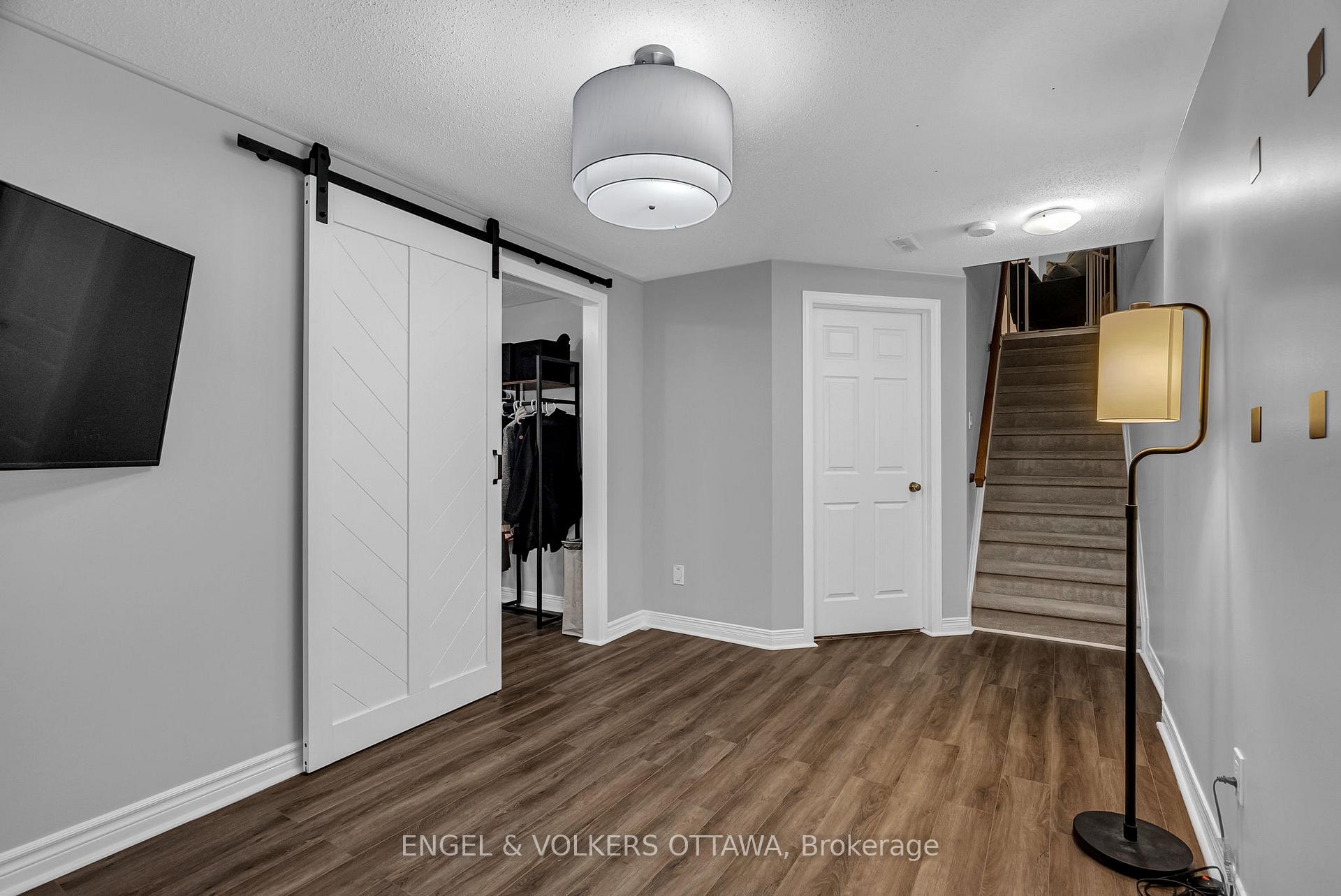 Photo 31 of 529 Devonwood Circle, Ottawa, Blossom Park/Kemp Park/Findlay Creek — HOMEH