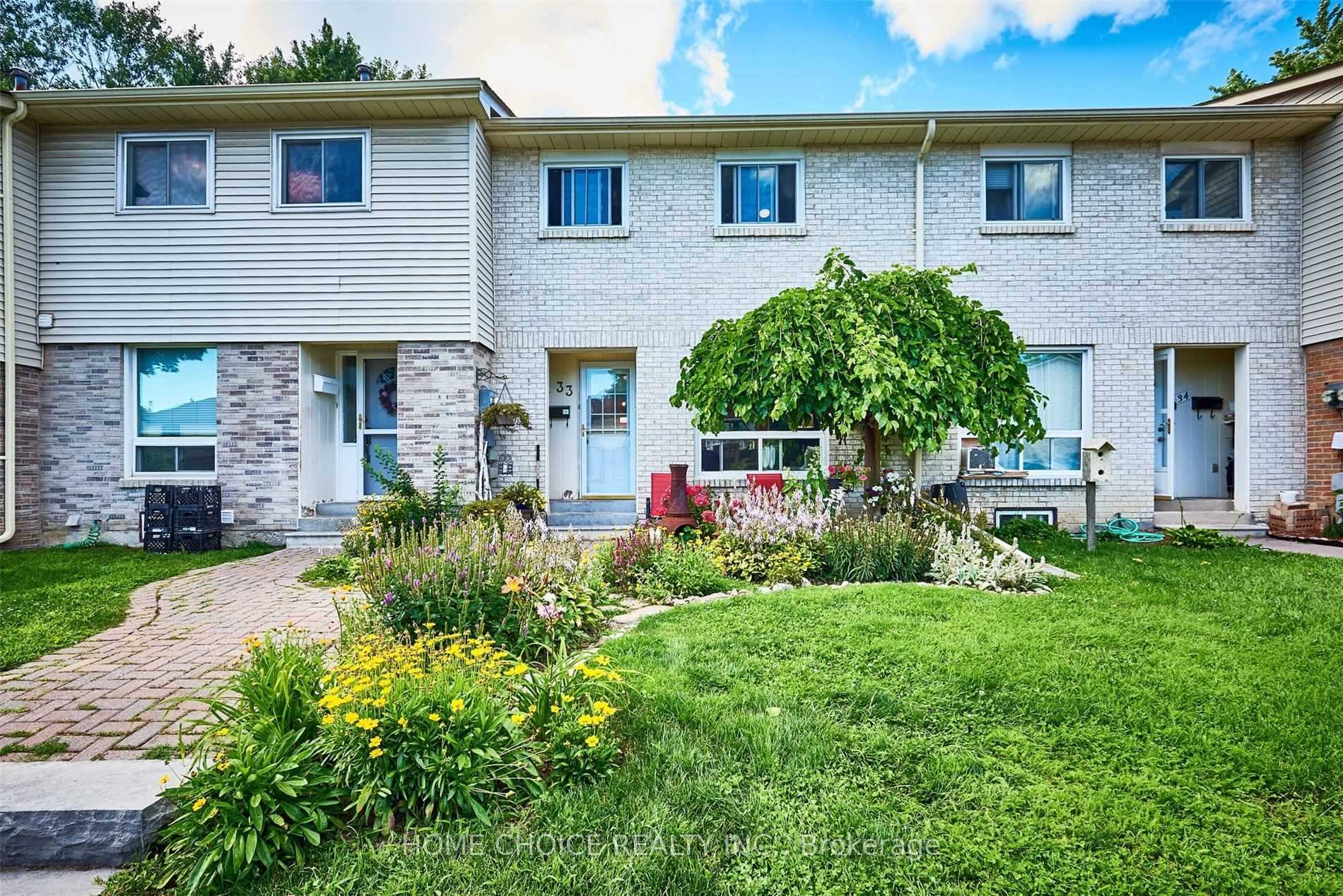Front of Unit #33, 611 Galahad Drive