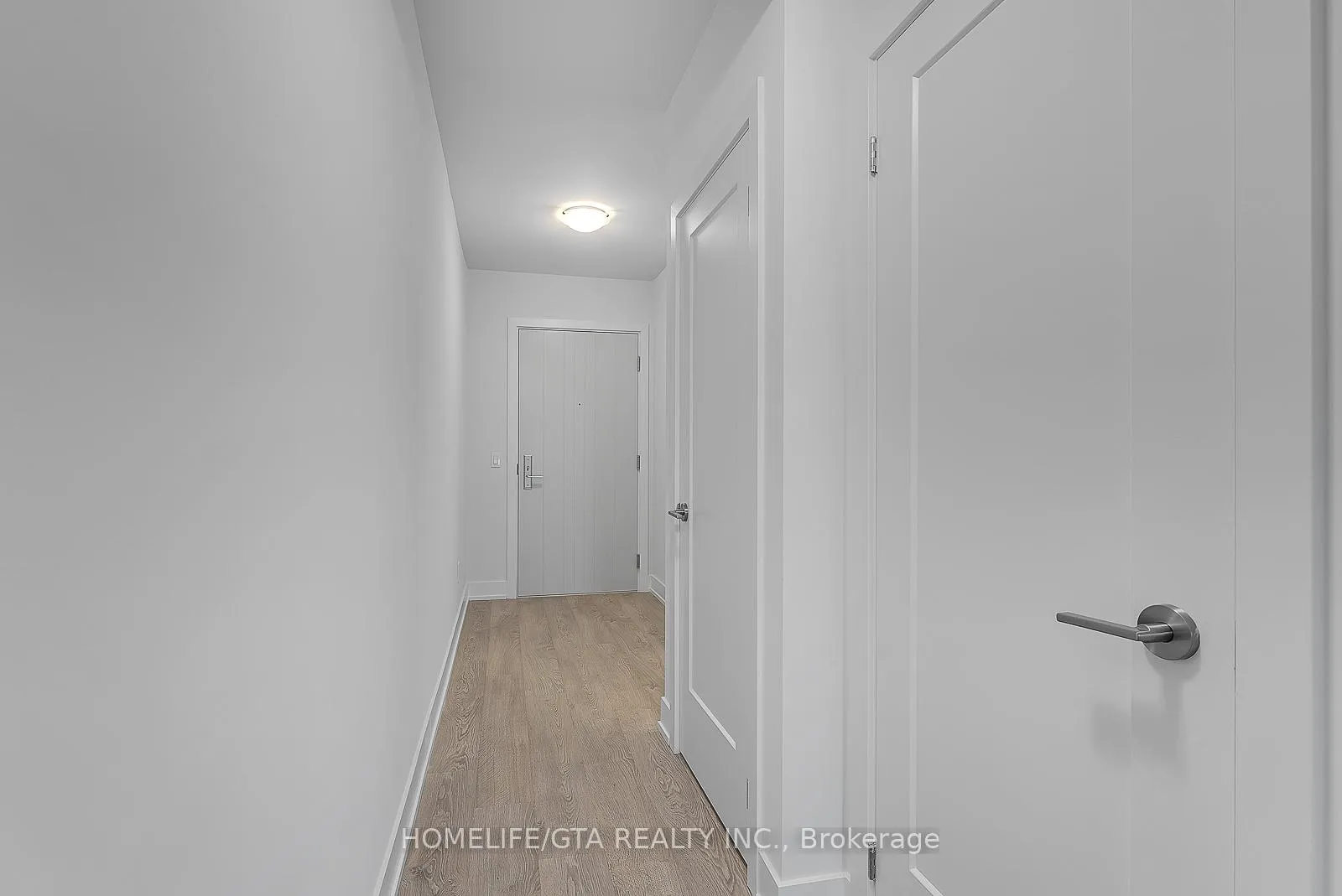 Photo 6 of Unit 1902, 2550 Simcoe Street N, Oshawa, Windfields — HOMEH