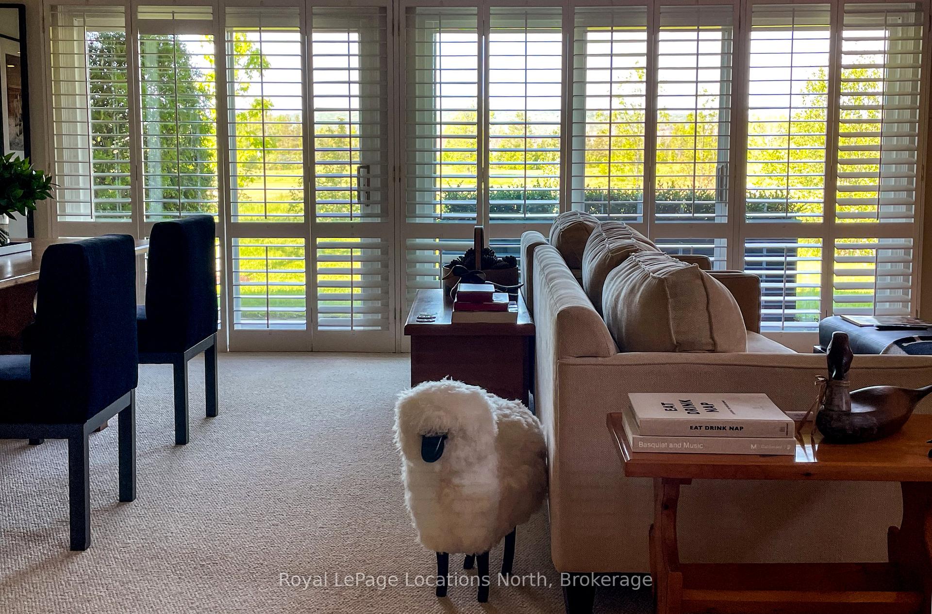 Photo 6 of 564 Oxbow Crescent, Collingwood — HOMEH