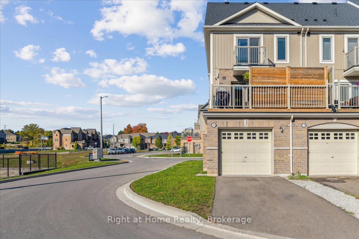Photo 5 of 260 Law Drive, Guelph, Grange Road — HOMEH