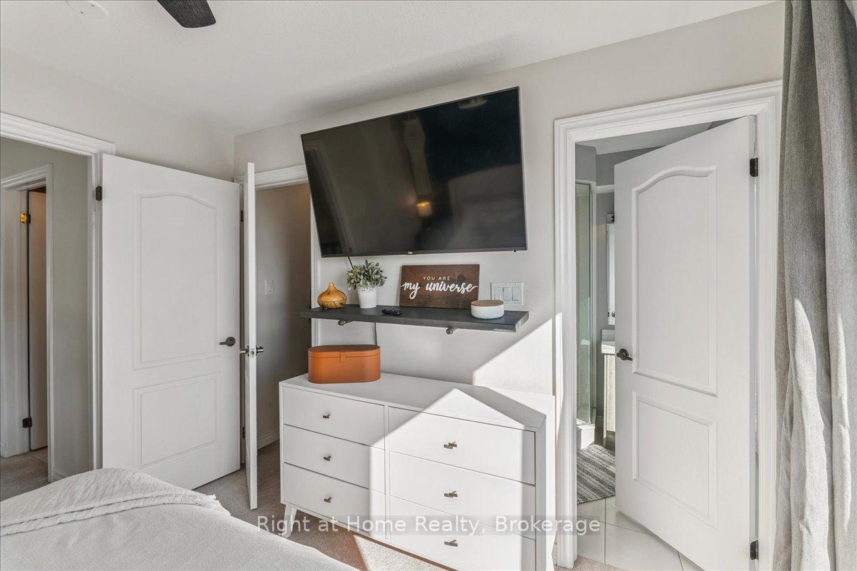 Photo 19 of 260 Law Drive, Guelph, Grange Road — HOMEH