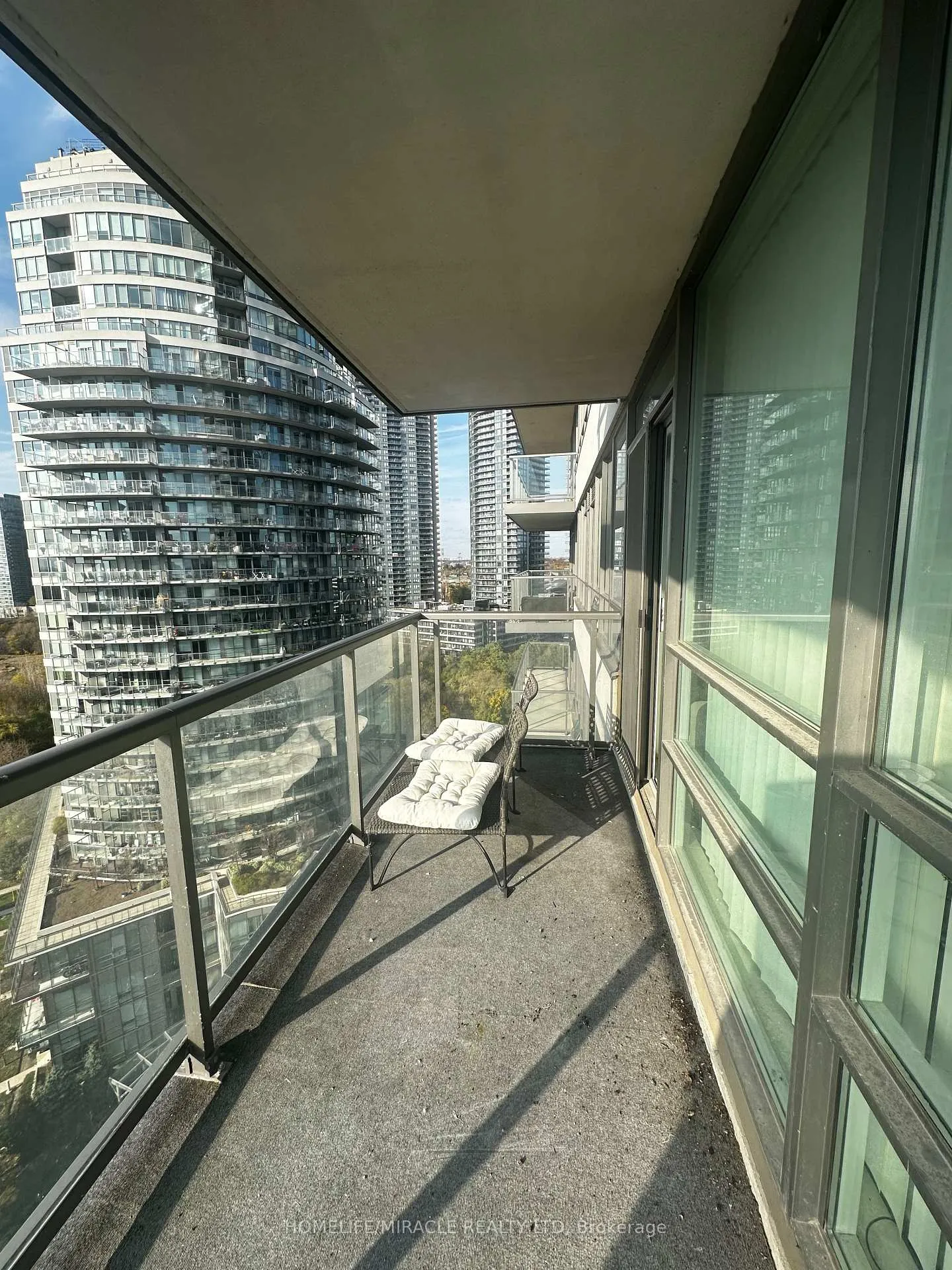 Photo 12 of Unit 1603, 2240 Lakeshore Boulevard W, Etobicoke, Mimico — HOMEH