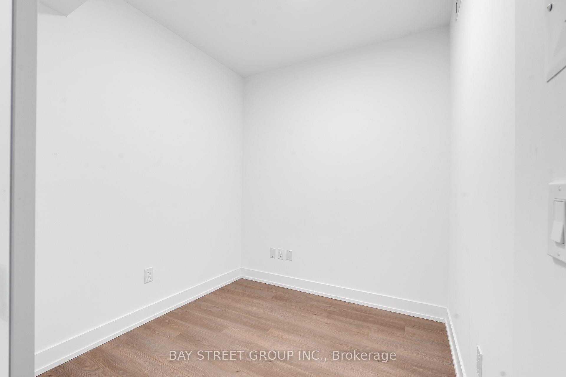 Photo 21 of Unit 323, 8 Cedarland Drive, Markham, Unionville — HOMEH