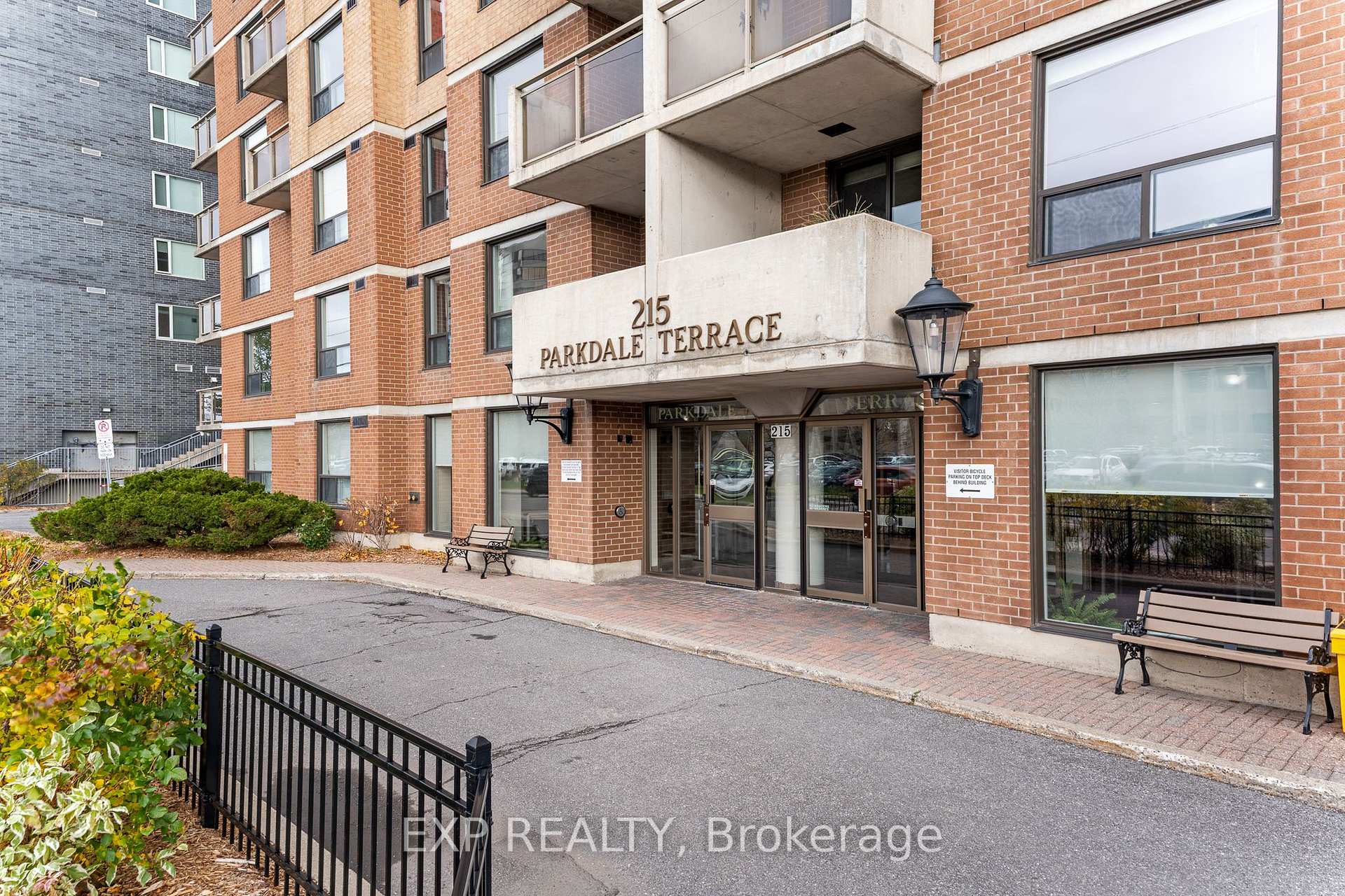 Front of Unit PH10, 215 Parkdale Avenue