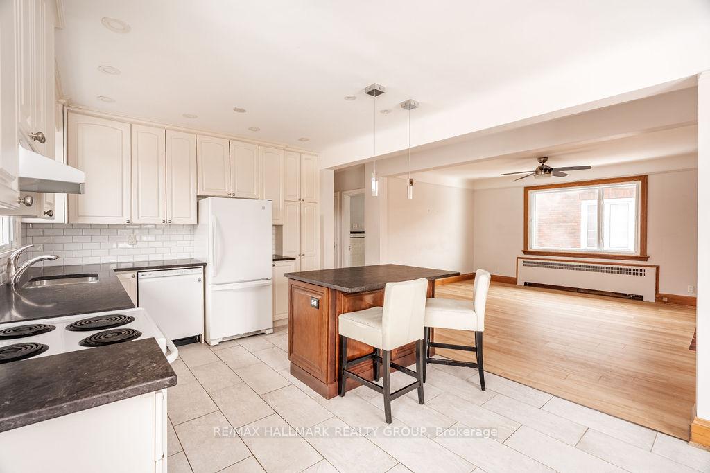 Photo 14 of Unit 2, 402 Holland Avenue, Ottawa, Civic Hospital — HOMEH