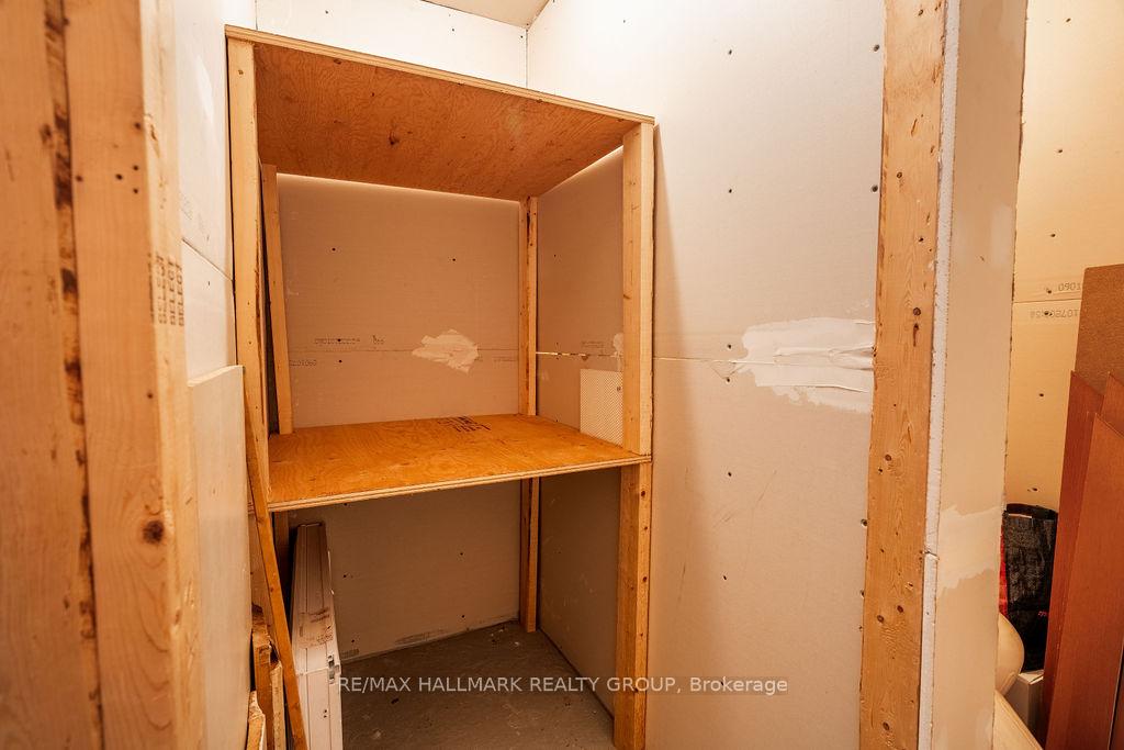 Photo 38 of Unit 2, 402 Holland Avenue, Ottawa, Civic Hospital — HOMEH