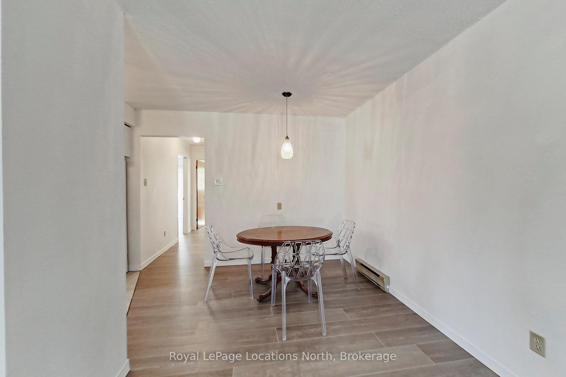 Photo 13 of 402 Seventh Street, Collingwood — HOMEH