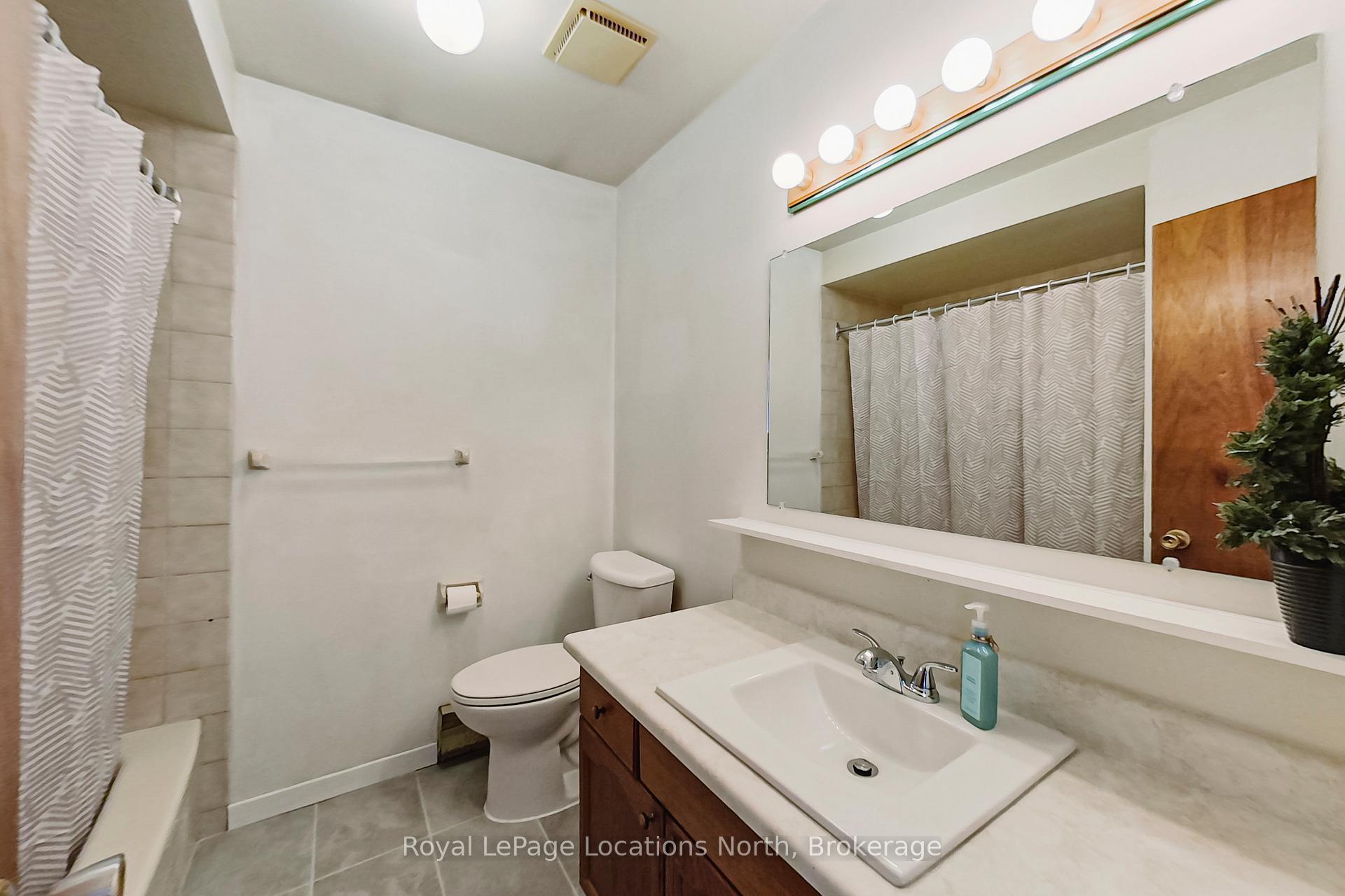 Photo 15 of 402 Seventh Street, Collingwood — HOMEH