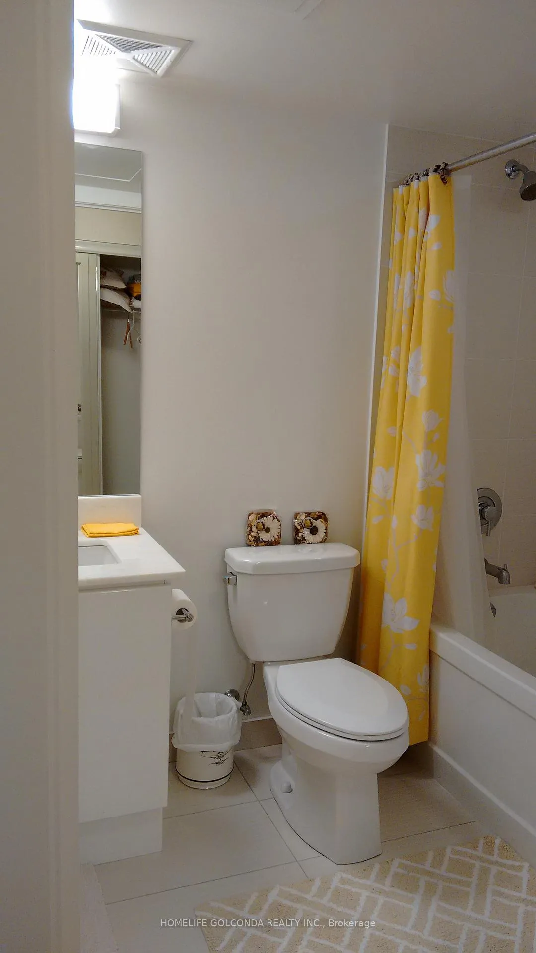 Photo 14 of Unit 804, 58 Orchard View Boulevard, Toronto, Yonge-Eglinton — HOMEH