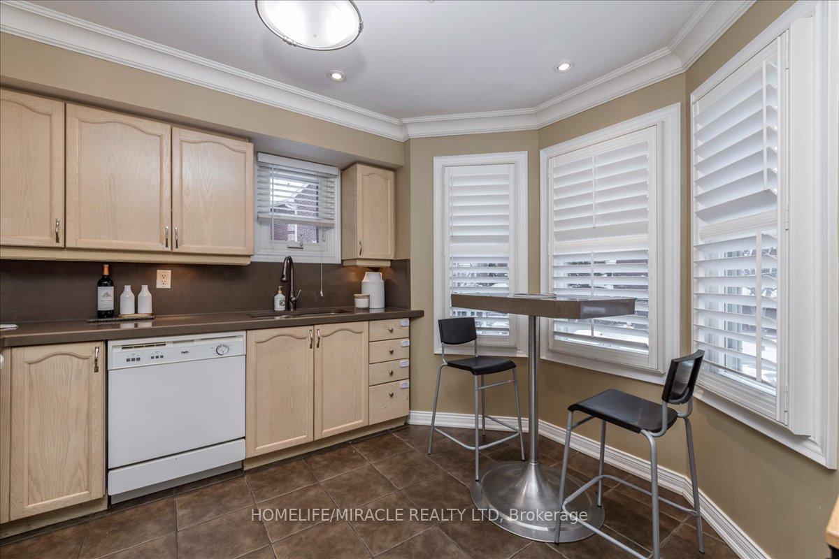 Photo 11 of Unit 51, 119 D'Ambrosio Drive, Barrie, Painswick North — HOMEH
