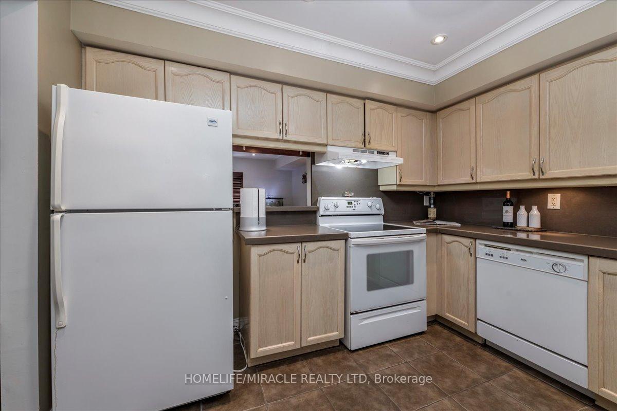 Photo 13 of Unit 51, 119 D'Ambrosio Drive, Barrie, Painswick North — HOMEH