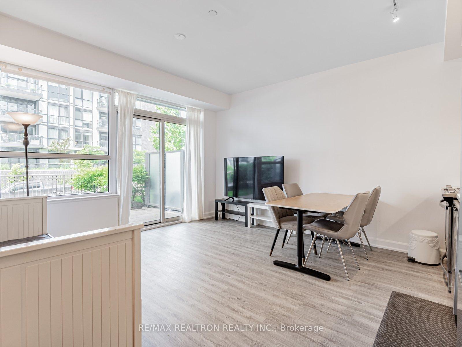 Photo 1 of Unit D113, 333 Sea Ray Avenue, Innisfil, Rural Innisfil — HOMEH