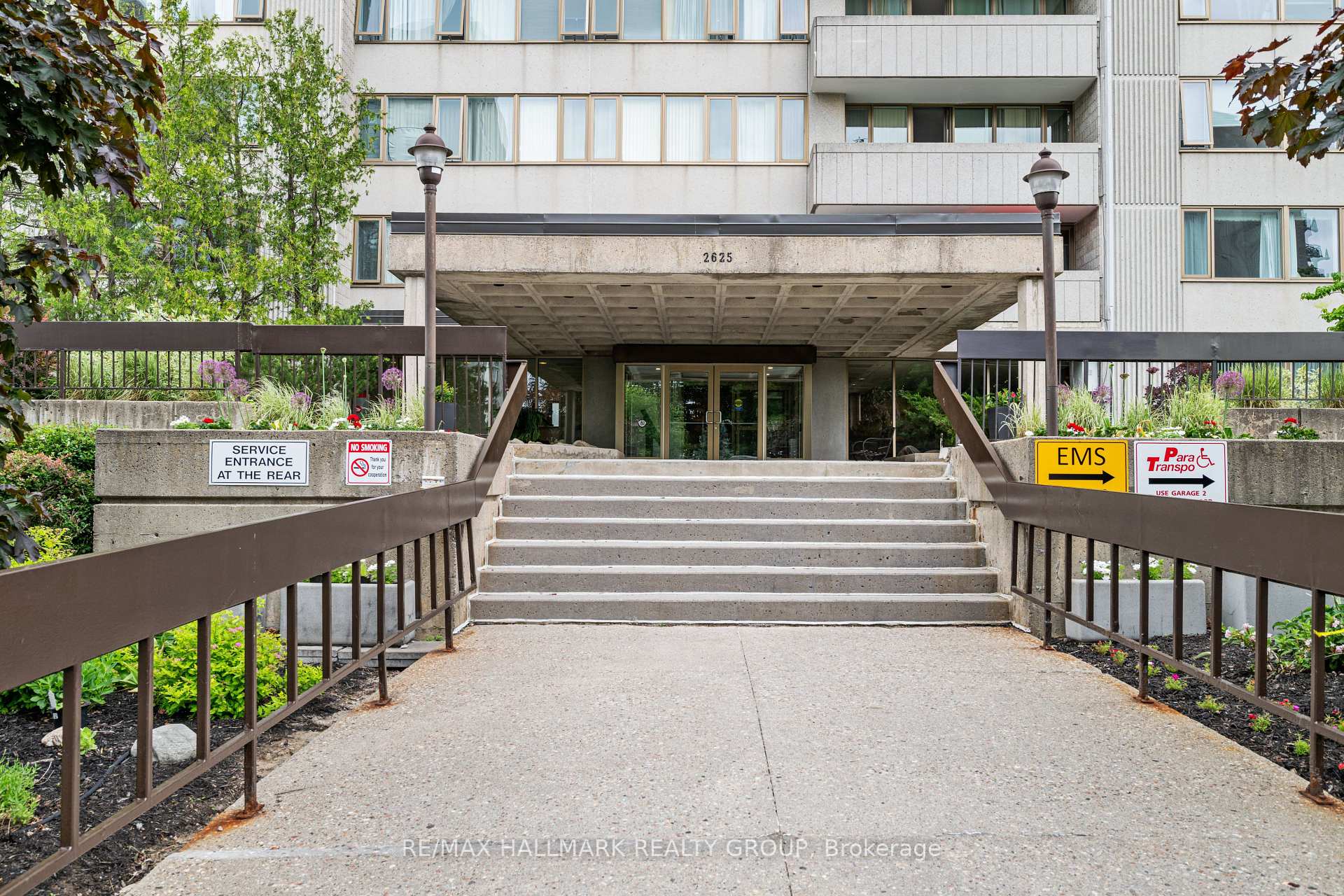 Photo 2 of Unit 2103, 2625 Regina Street, Ottawa, Britannia — HOMEH