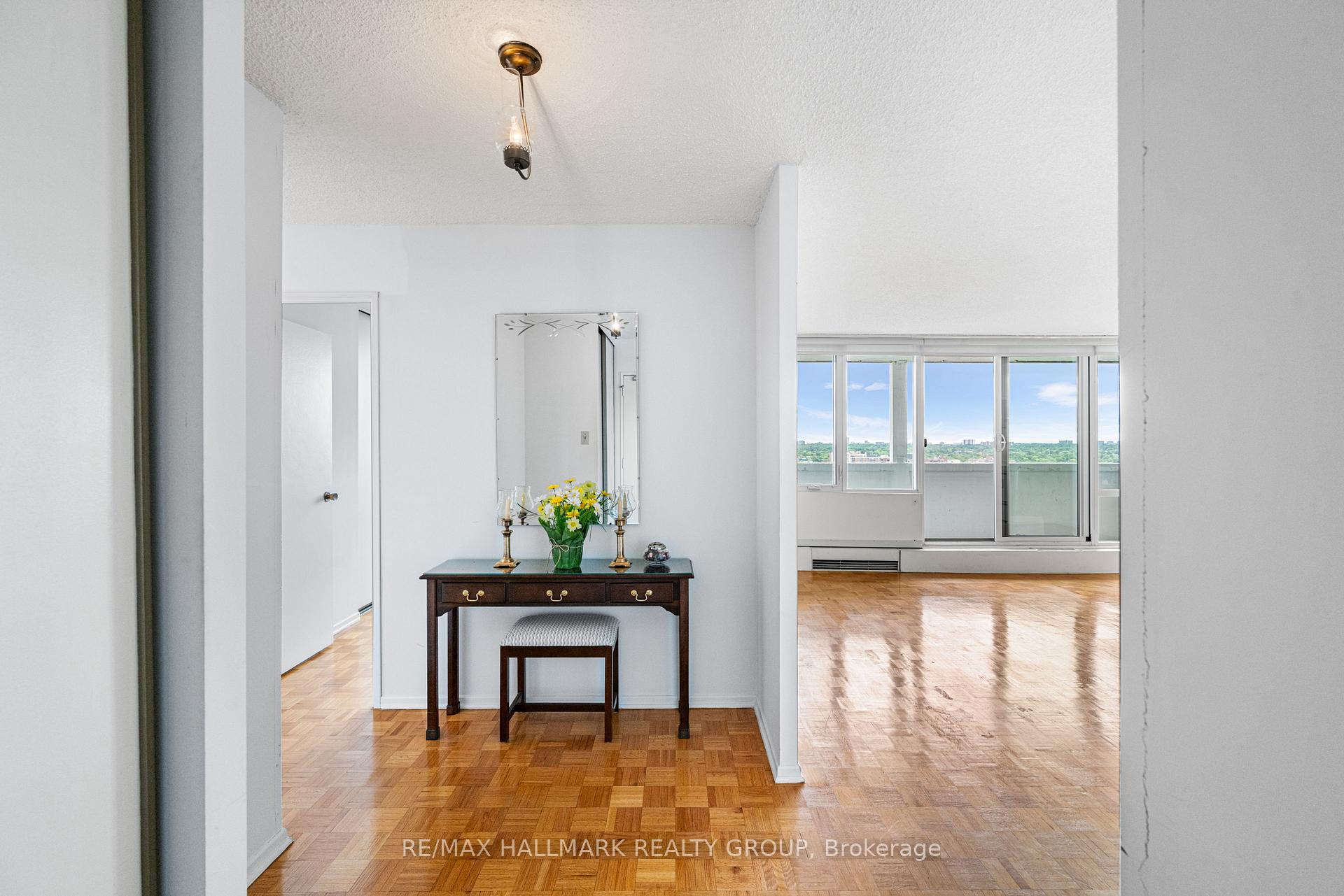 Photo 5 of Unit 2103, 2625 Regina Street, Ottawa, Britannia — HOMEH