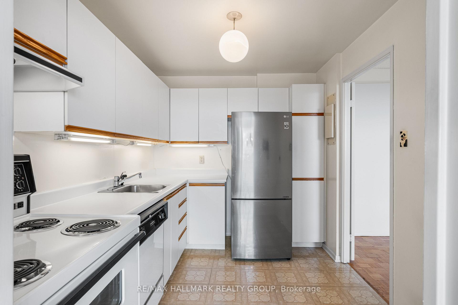 Photo 9 of Unit 2103, 2625 Regina Street, Ottawa, Britannia — HOMEH