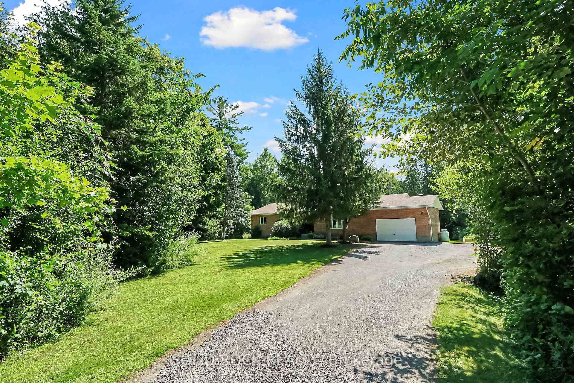 Photo 5 of 209 Deerwood Drive, Ottawa, Fitzroy Ward (South West) — HOMEH