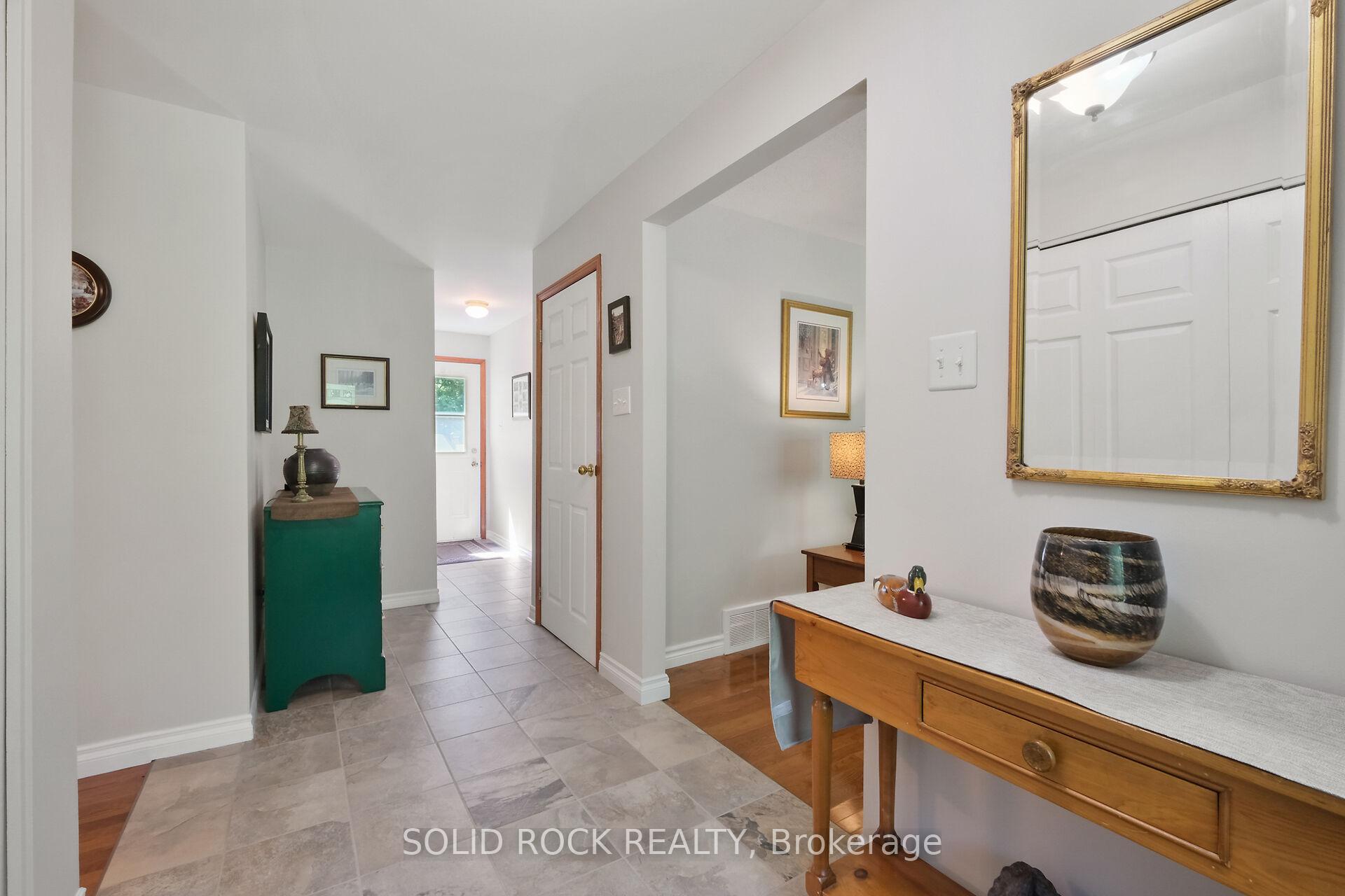Photo 6 of 209 Deerwood Drive, Ottawa, Fitzroy Ward (South West) — HOMEH
