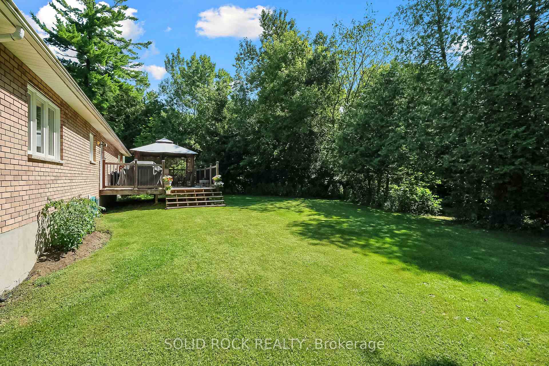 Photo 34 of 209 Deerwood Drive, Ottawa, Fitzroy Ward (South West) — HOMEH