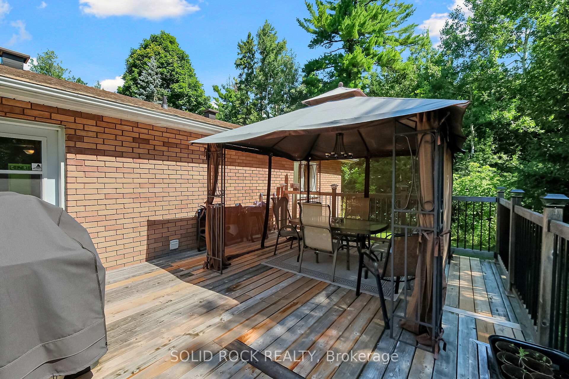 Photo 39 of 209 Deerwood Drive, Ottawa, Fitzroy Ward (South West) — HOMEH