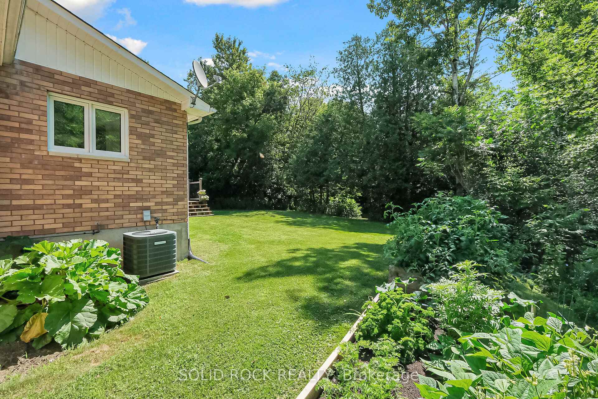 Photo 47 of 209 Deerwood Drive, Ottawa, Fitzroy Ward (South West) — HOMEH