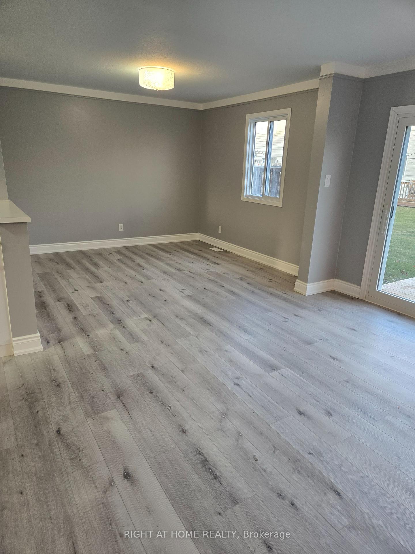 Photo 15 of Unit 63, 1292 Cardinal Crescent, Tecumseh — HOMEH
