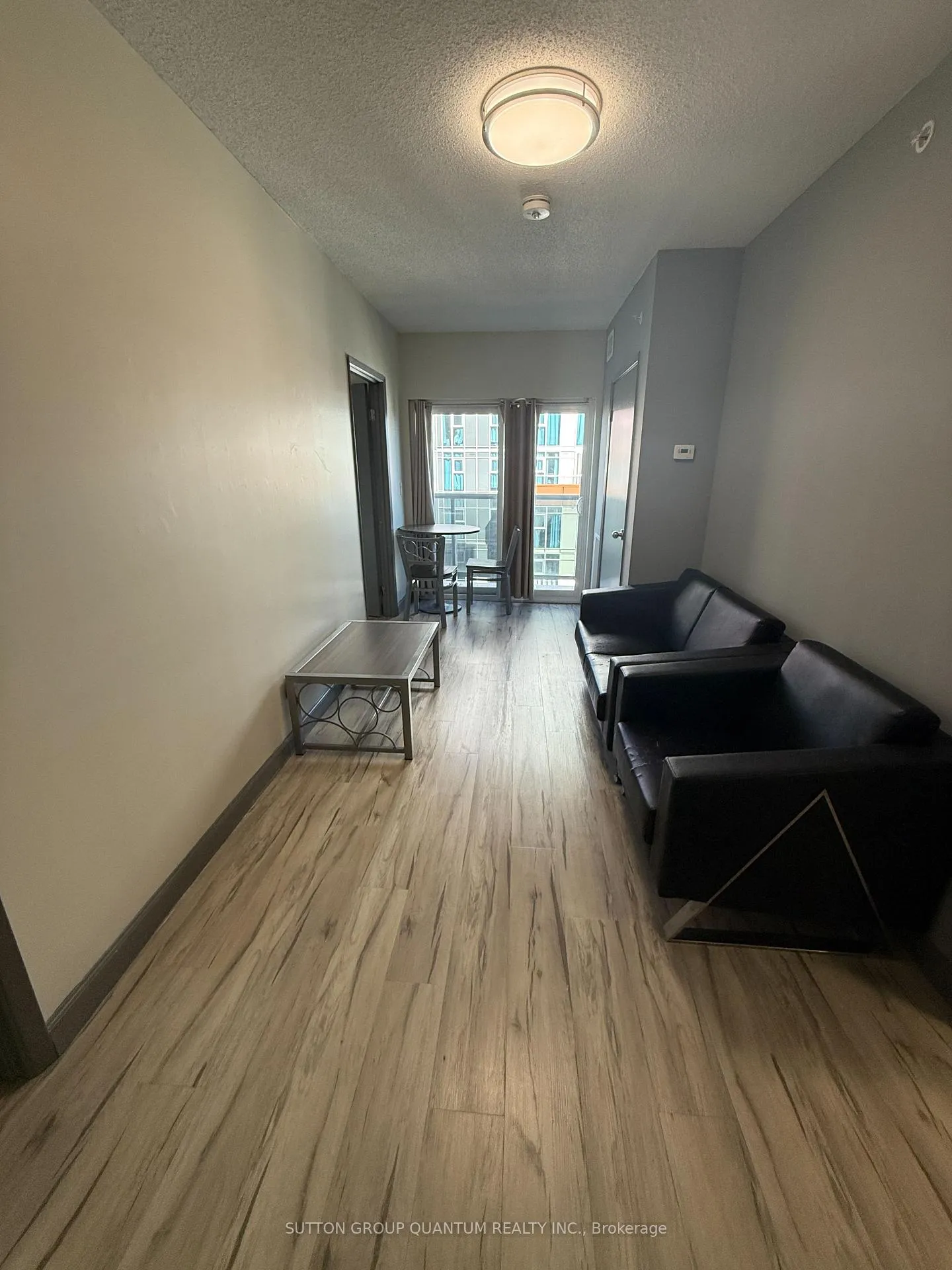 Photo 2 of Unit 1818, 258A Sunview Street, Waterloo — HOMEH