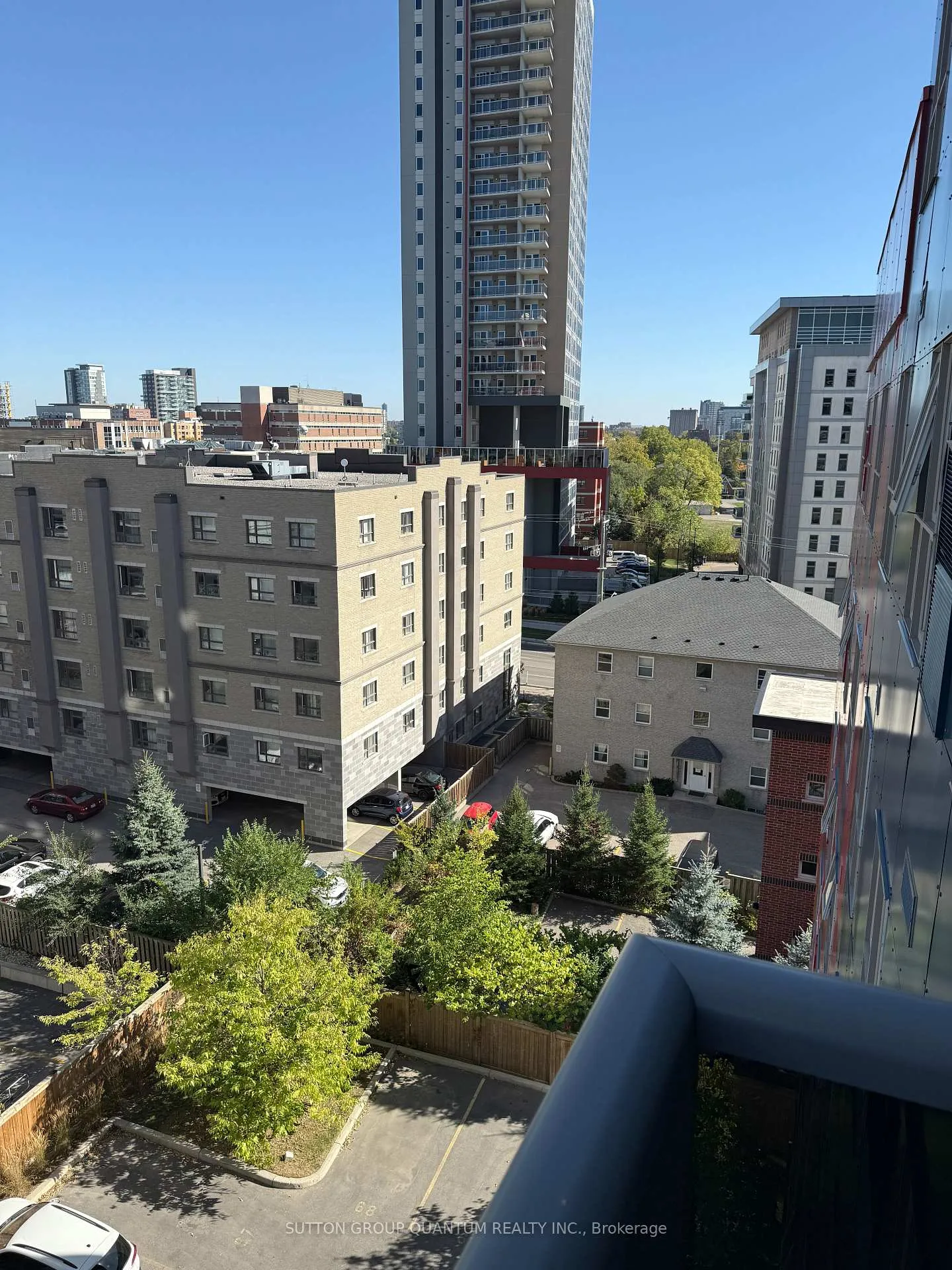 Photo 9 of Unit 1818, 258A Sunview Street, Waterloo — HOMEH
