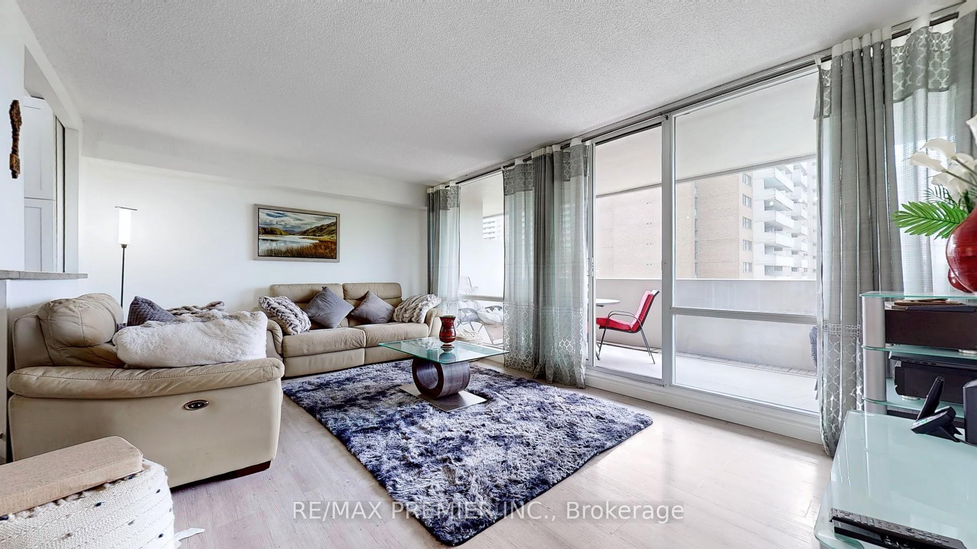 Photo 3 of Unit 710, 270 Scarlett Road, Toronto, Rockcliffe-Smythe — HOMEH