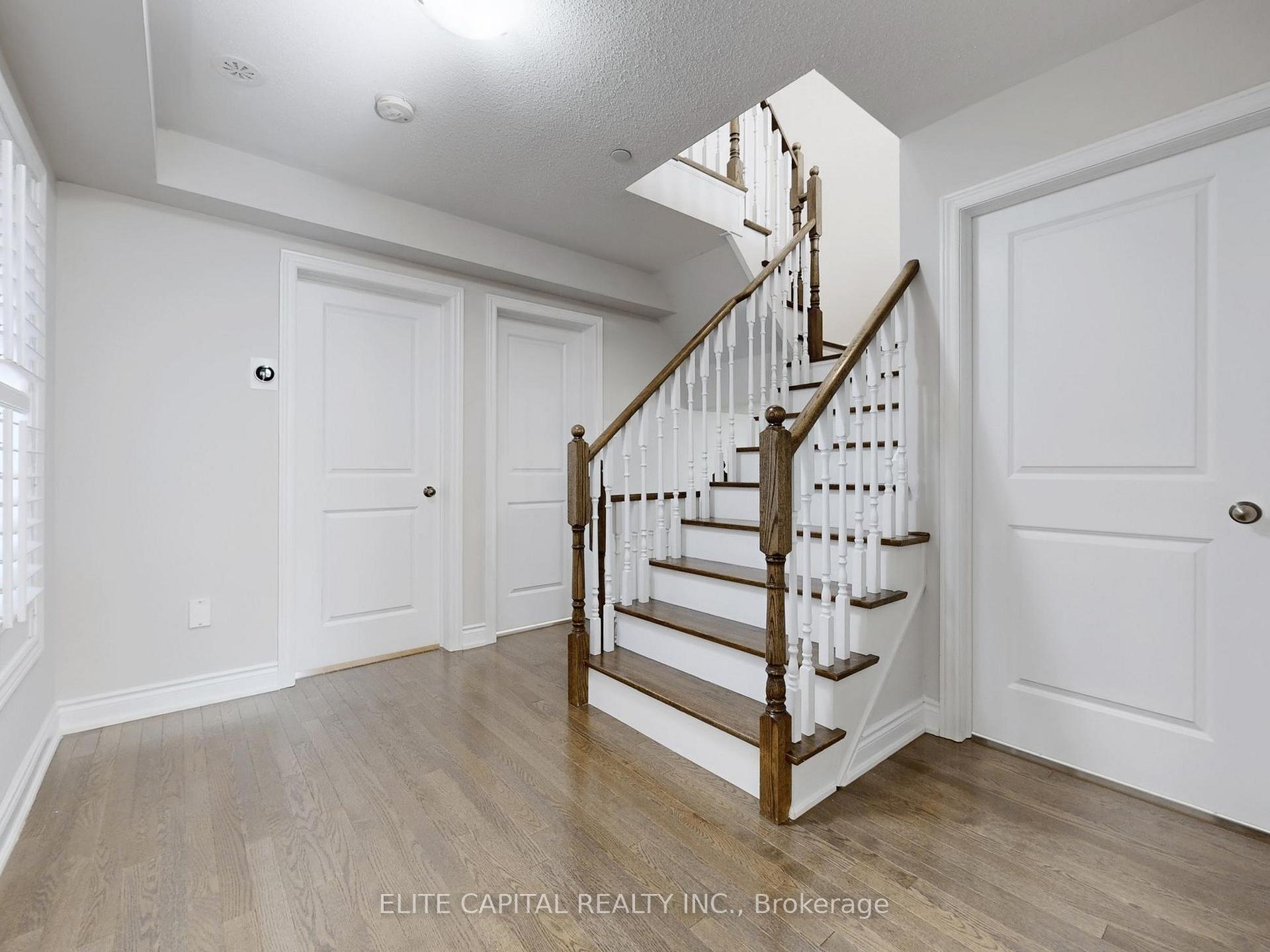 Photo 15 of Unit 31, 1331 Major Mackenzie Drive, Vaughan, Patterson — HOMEH