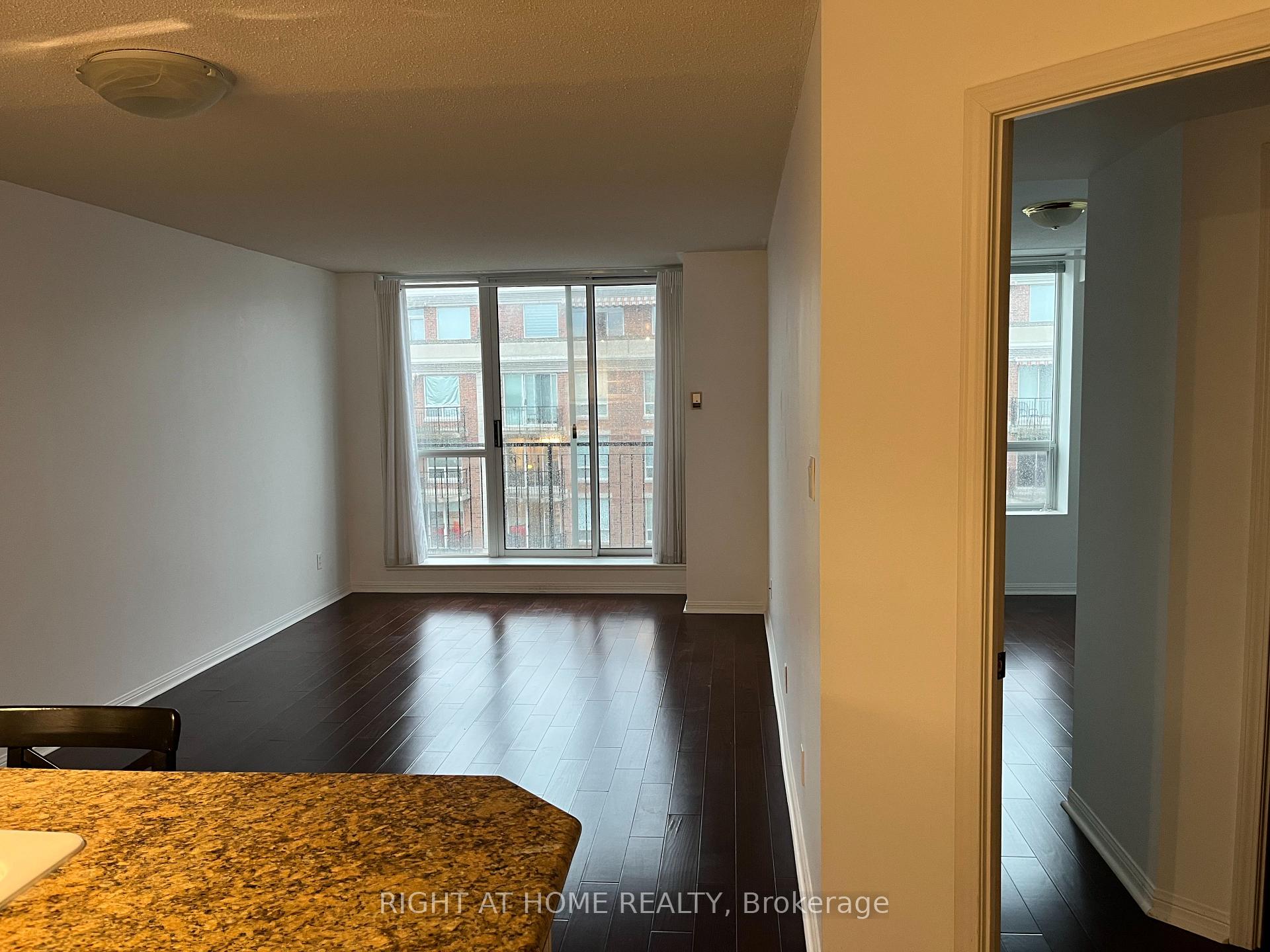 Photo 15 of Unit PH1, 3130 Yonge Street, Toronto, Lawrence Park North — HOMEH