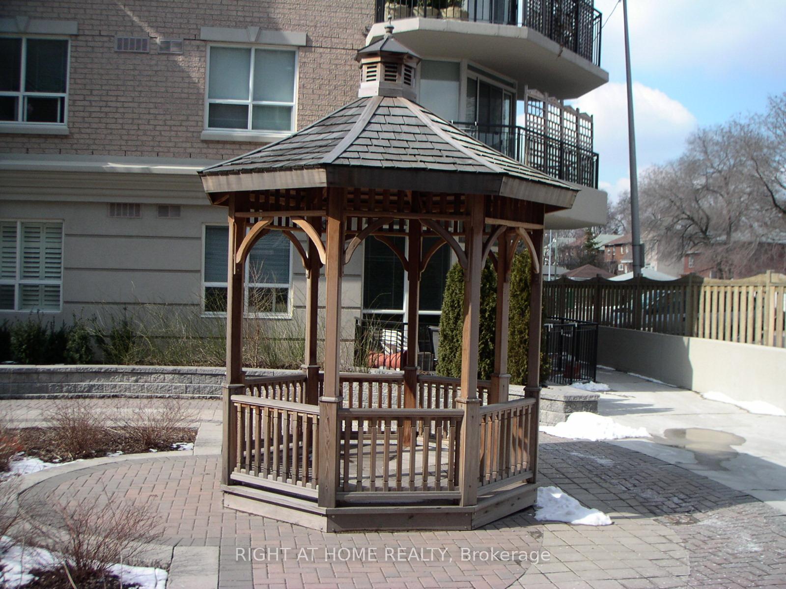 Photo 44 of Unit PH1, 3130 Yonge Street, Toronto, Lawrence Park North — HOMEH