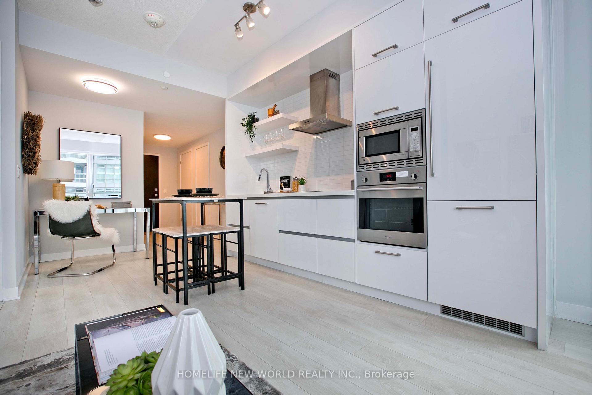 Photo 10 of Unit 1905, 2221 Yonge Street, Toronto, Mount Pleasant West — HOMEH