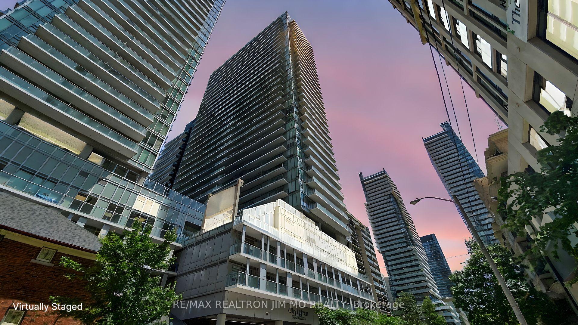 Front of Unit 2205, 195 Redpath Avenue