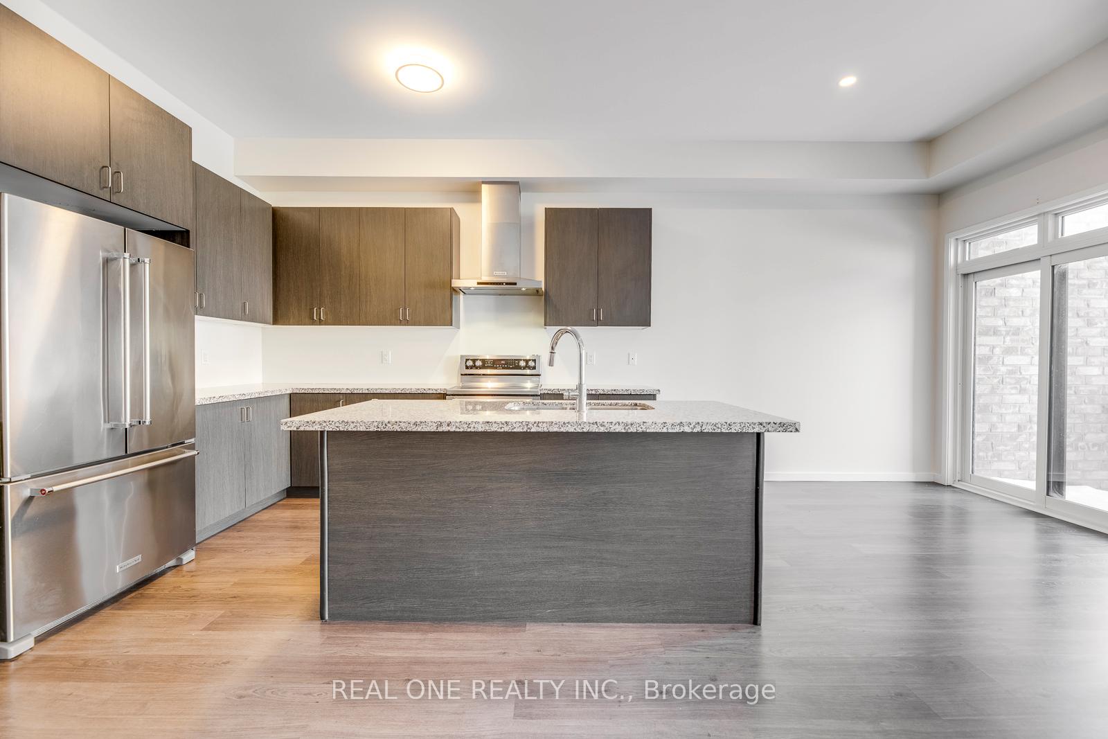 Photo 6 of 451 Elyse Court, Aurora, Bayview Northeast — HOMEH