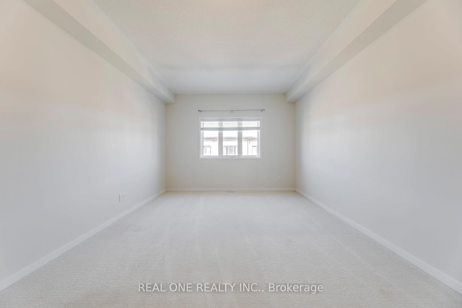 Photo 12 of 451 Elyse Court, Aurora, Bayview Northeast — HOMEH
