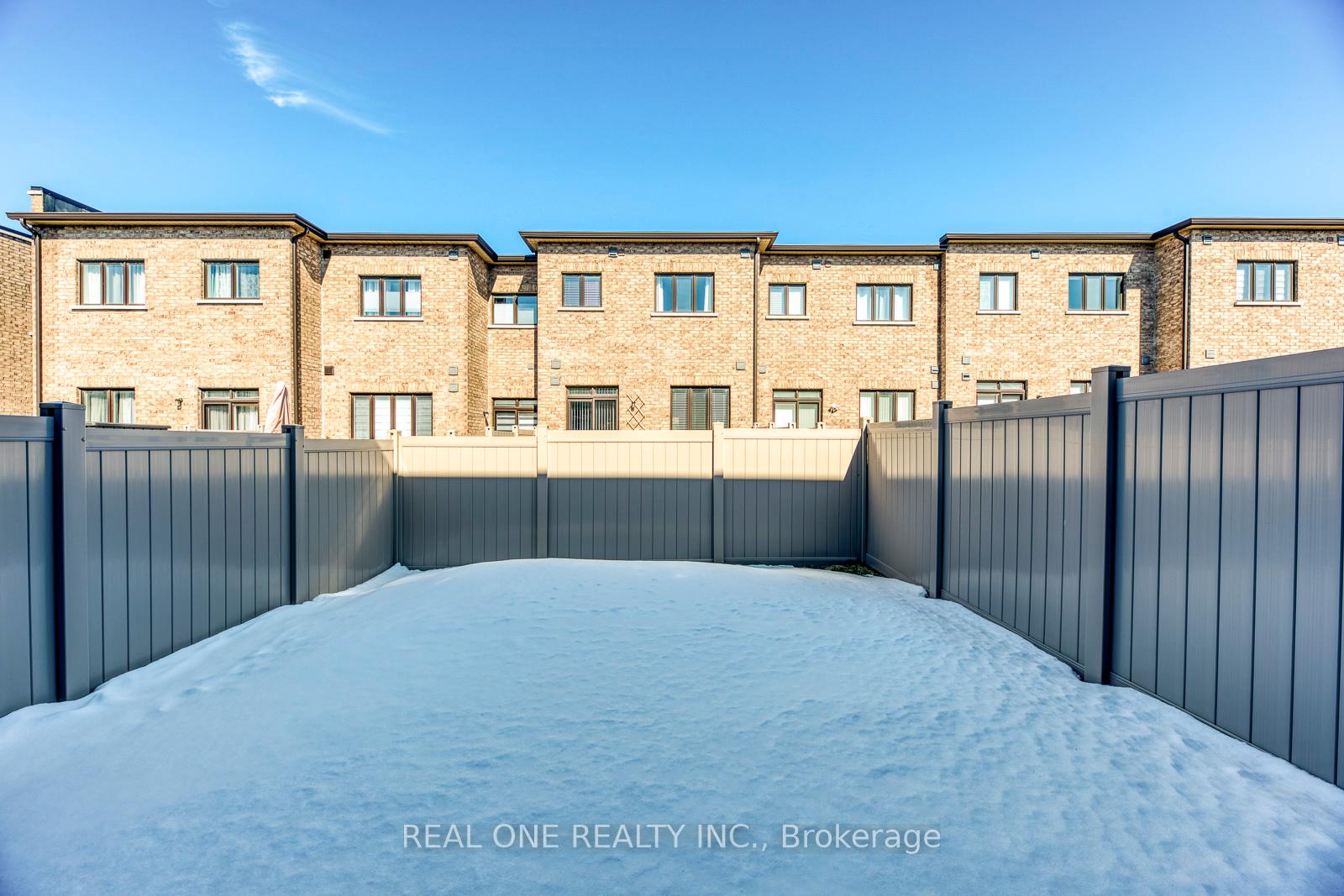 Photo 20 of 451 Elyse Court, Aurora, Bayview Northeast — HOMEH