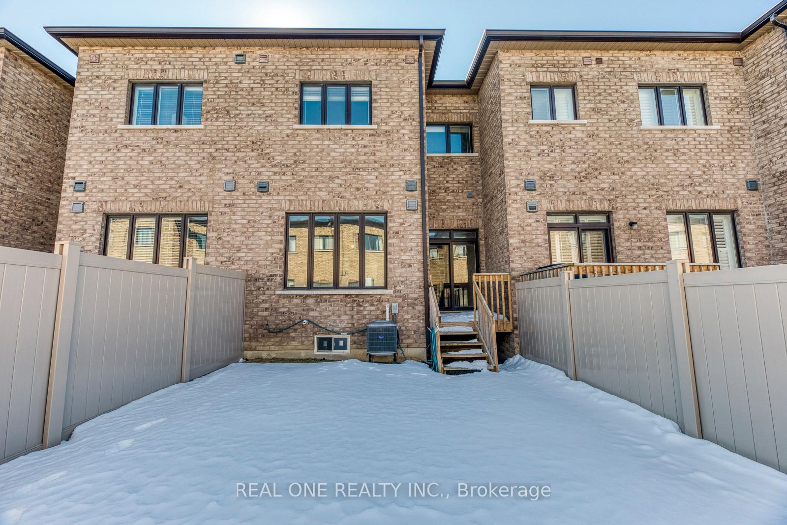 Photo 21 of 451 Elyse Court, Aurora, Bayview Northeast — HOMEH