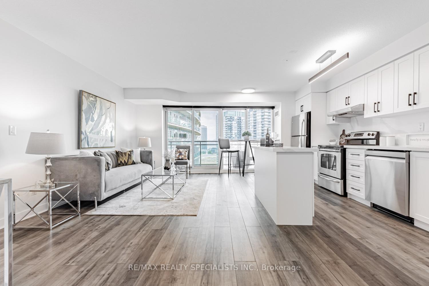 Photo 1 of Unit 1714, 155 Legion Road N, Etobicoke, Mimico — HOMEH